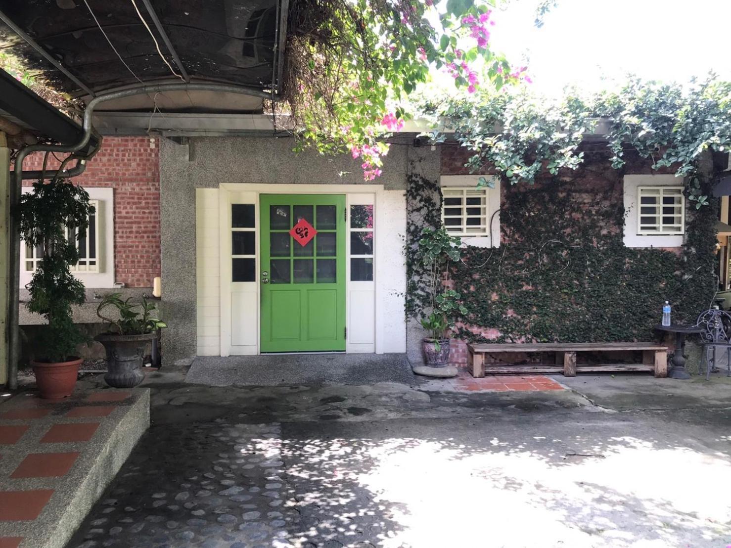 嘉義竹崎白樹腳驛棧萬坪生態包棟烤肉親子民宿 Fujin Exterior photo